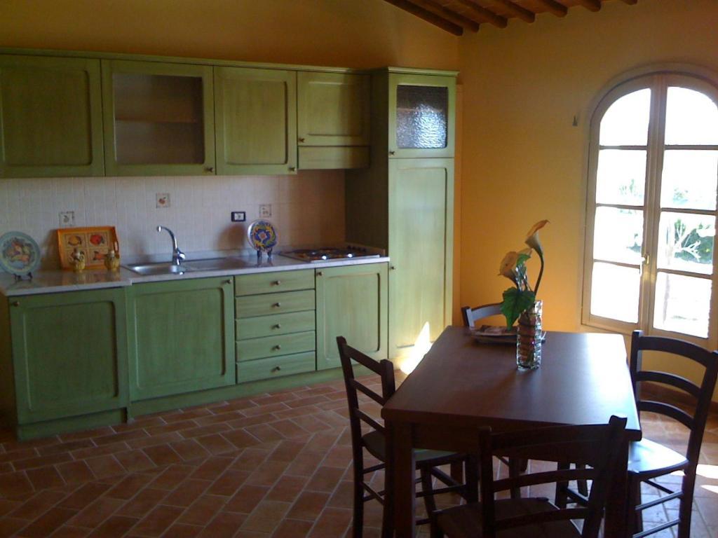 Casal Sant'Elena Bed and Breakfast Altopascio Δωμάτιο φωτογραφία