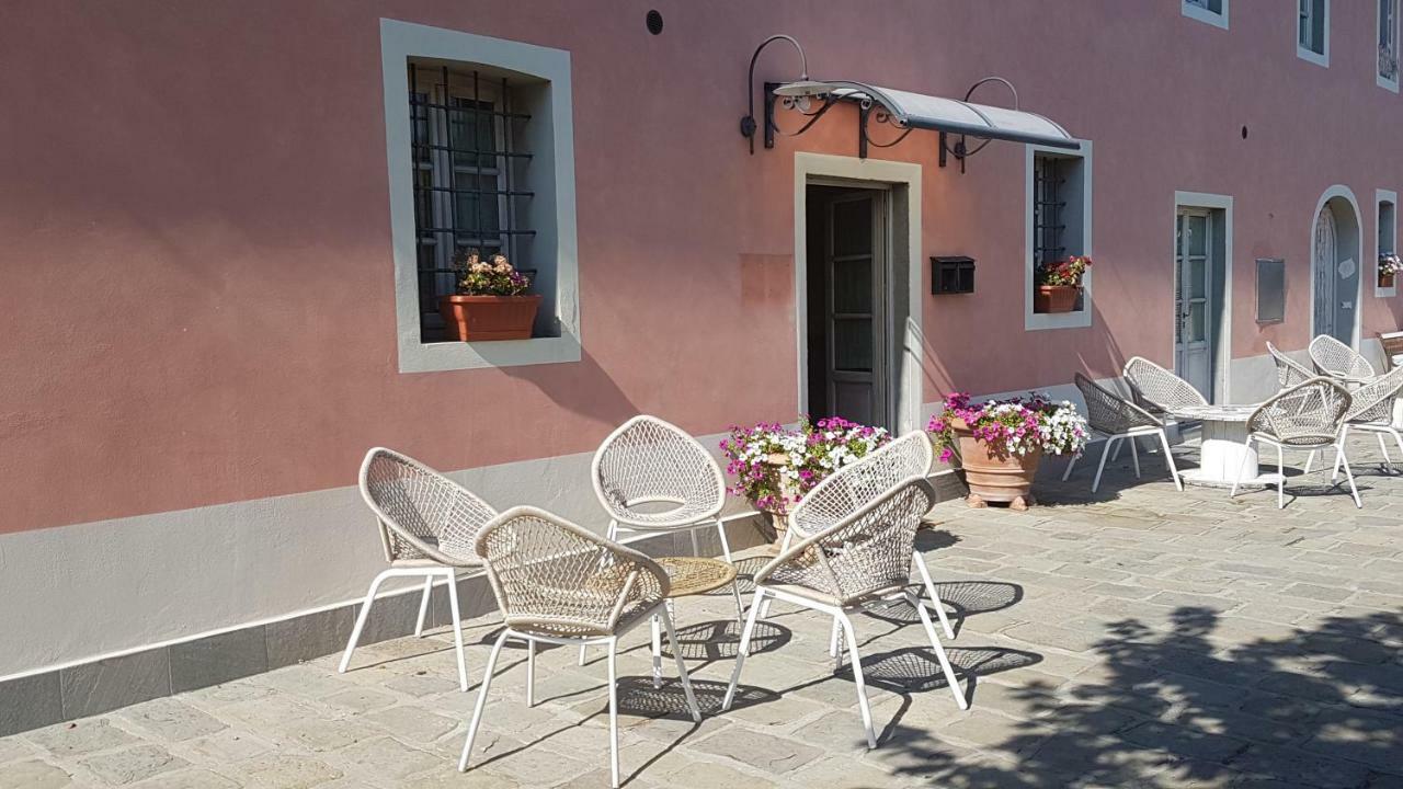 Casal Sant'Elena Bed and Breakfast Altopascio Εξωτερικό φωτογραφία