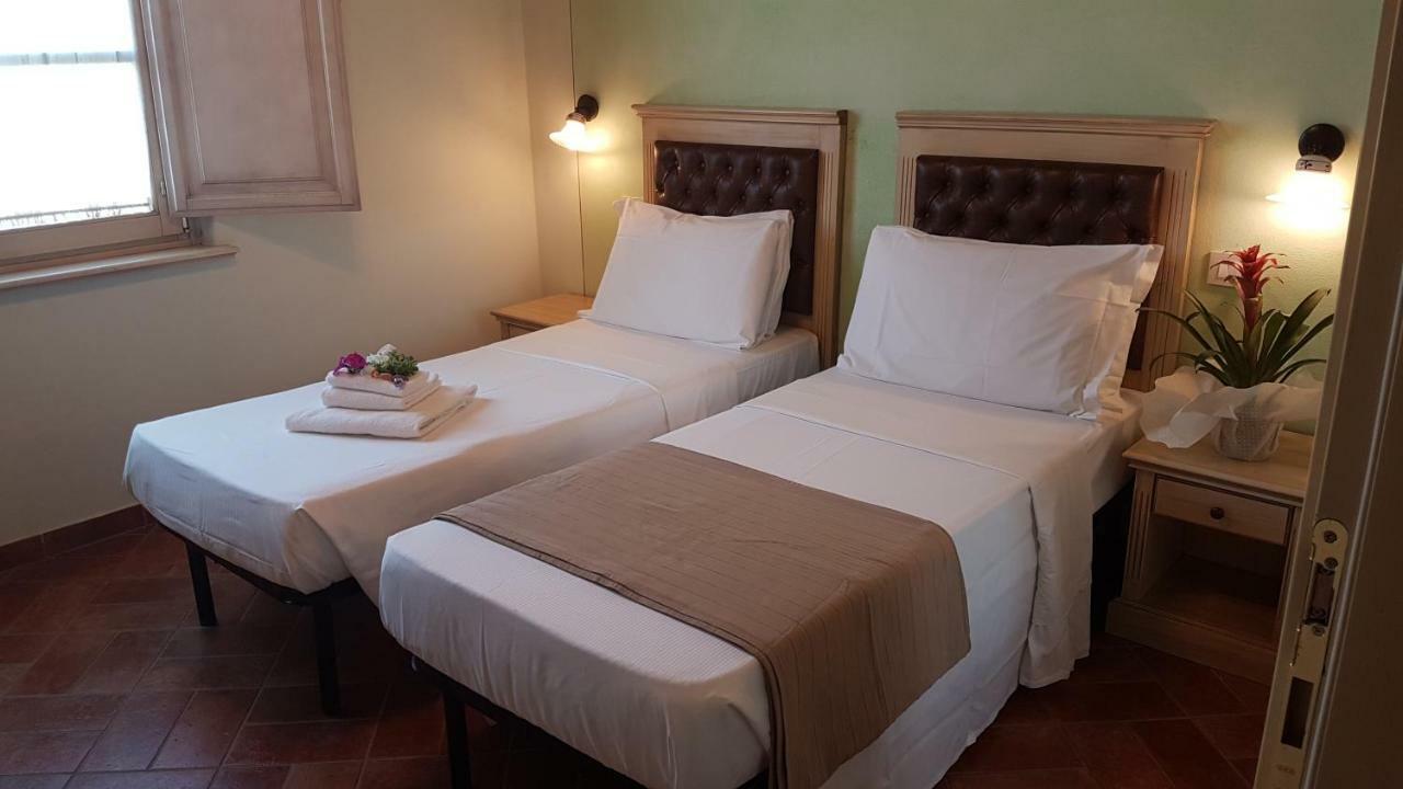 Casal Sant'Elena Bed and Breakfast Altopascio Εξωτερικό φωτογραφία